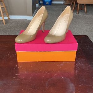 Kate Spade pumps EUC